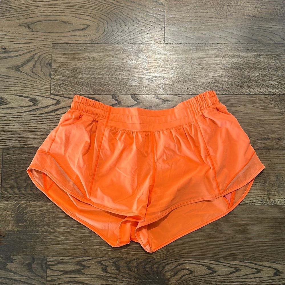 Lululemon Athletica Orange Athletic Shorts Lightweight Relaxed Fit